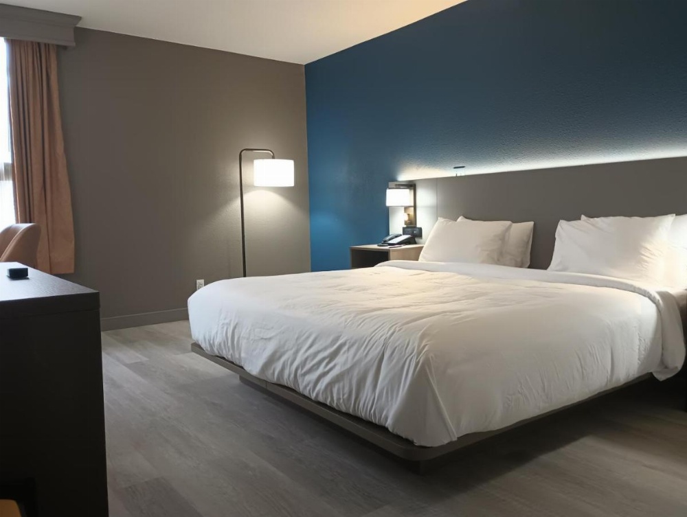 Room image 2